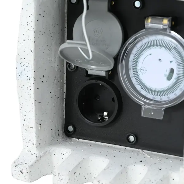 Kividisainiga aia pistikupesa mehaanilise taimeriga, 2 pesa, IP44, 3680 W, 1,5 m kaabel, valge, 19 x 19 x 20 cm – 6