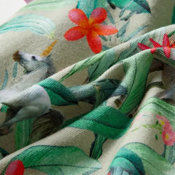 Laste lühikesed püksid pingutusnööriga, ükssarvedega trükiga, hele khaki, 116 – 7