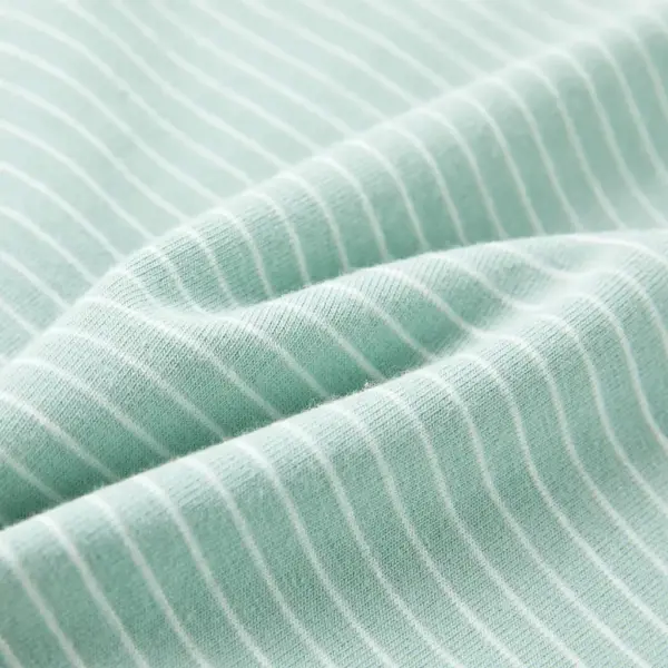 Laste triibuline T-särk lõvimustriga, hele mündiroheline, suurus 140 (9–10 a) – 7