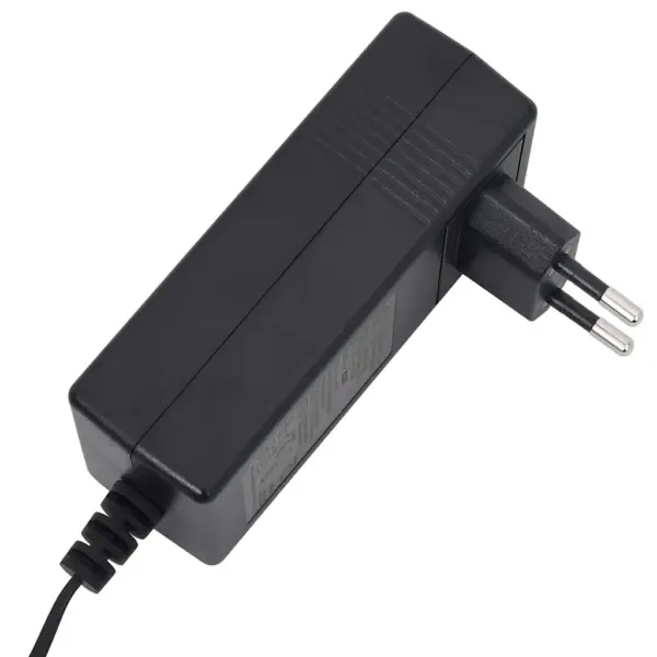 Püstitõusmist toetav elektriline massaažitool 6-punkti vibratsiooniga, kreemjas kunstnahk – 11