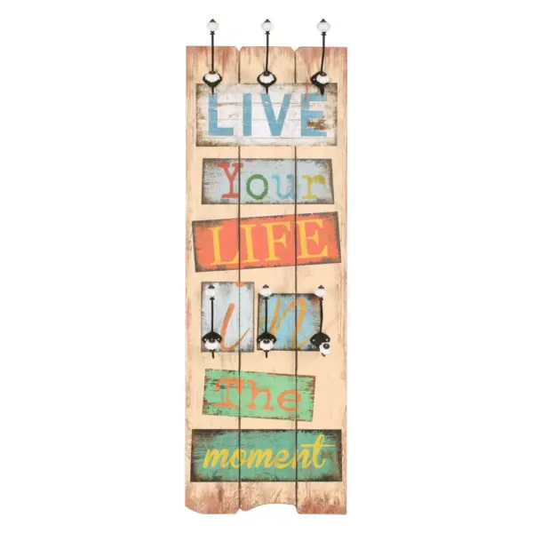 Seinale kinnitatav riidenagi 6 konksuga, mitmevärviline MDF ja metall, 40 x 120 cm, tekstiga Live your life in the moment – 2