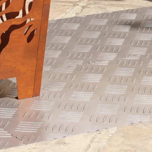 Libisemisvastane trepiastme kate, 4 tk, hõbedane alumiinium, 100 x 40 cm – 3