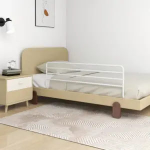 Reguleeritav voodipiire väikelapse voodile, valge rauast, laius 76–137 cm