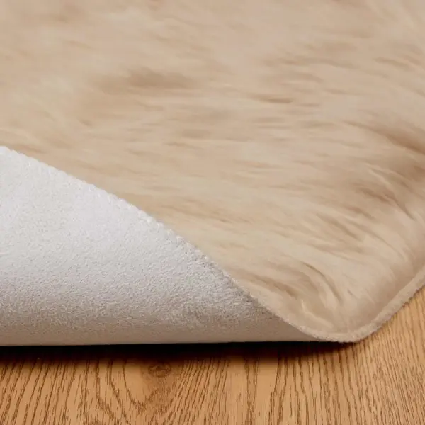 Ümmargune kunstlambanaha vaip Tafalla, beež, Ø 200 cm, polüester – 6