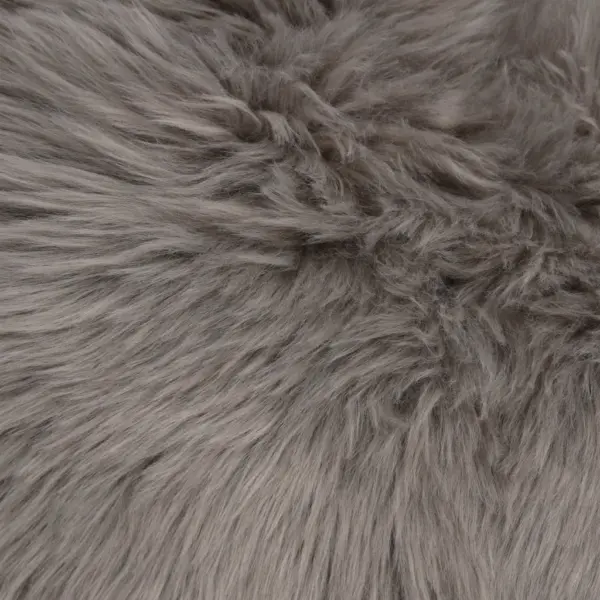 Helehall kunstlambanahast vaip loomanaha kujuga, 90 x 60 cm – 4