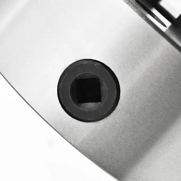 Isetsentreeruv treipingi padrun 4 haaratsiga, 160 mm, HT300 teras – 8