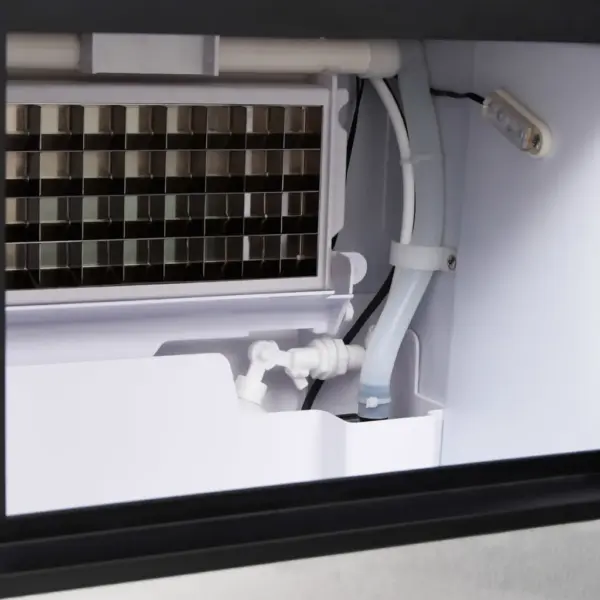 Jäämasin roostevabast terasest, hõbedane, 45 kg/24 h – 8