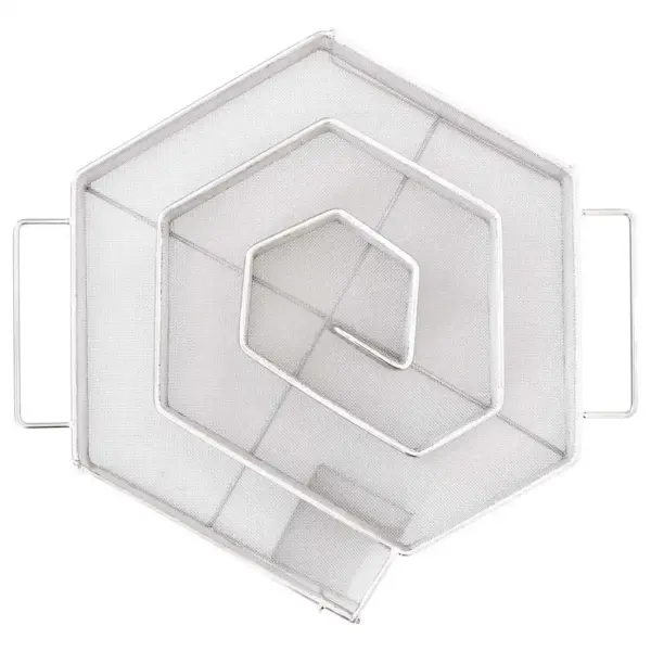 Külmsuitsu generaator kuusnurkne, roostevaba teras, 22,5 x 22 x 4,5 cm – 4