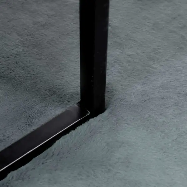 Libisemiskindel kunstkarusnahkne vaip Olite, antratsiit, 80 x 120 cm – 6