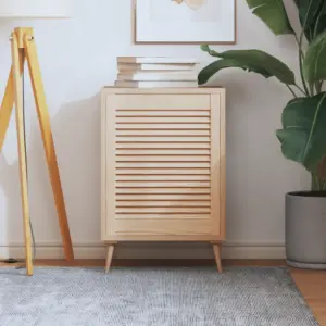 Lamelldisainiga männipuidust kapiuks 61,5 x 49,4 cm