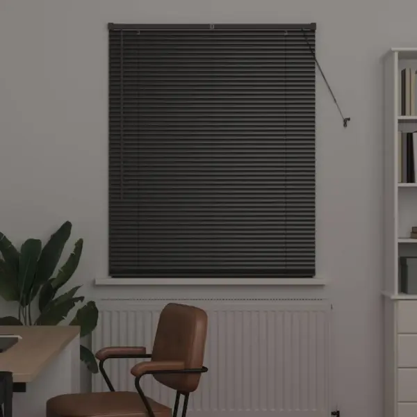 Must alumiiniumist Veneetsia ruloo, 175 x 105 cm – 3