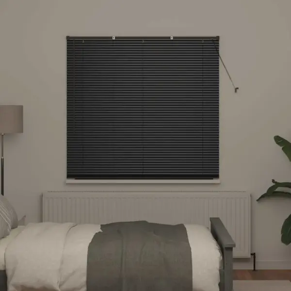 Must alumiiniumist Veneetsia ruloo 175 x 150 cm – 3