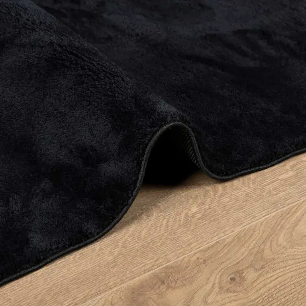 Lühikese karvaga vaip OVIEDO, must, 160 x 230 cm – 6