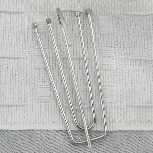 Pimendavad kardinad metallkonksudega, linase välimusega, 2 tk, beež/hall, 140 x 245 cm – 3