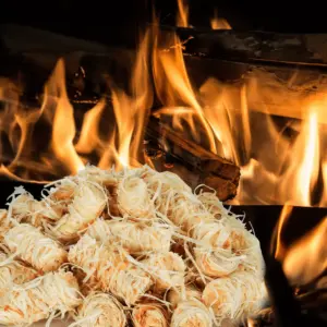 BIO tulehakatised puitvillast ja parafiinvahast, 10 kg pakis u 750 tk