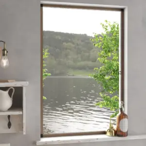 Pruuni alumiiniumraamiga putukavõrk aknale, 80 x 120 cm