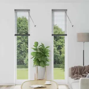 Alumiiniumist Veneetsia ruloo, tumehall, 220 x 40 cm