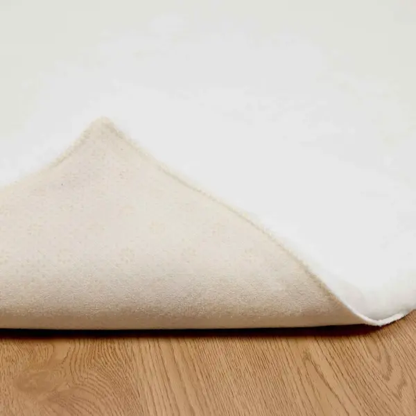 Libisemiskindel kunstküüliku karva vaip Olite, valge polüster, 120 x 120 cm – 8