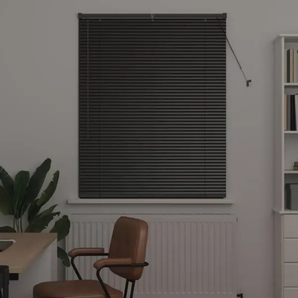 Must alumiiniumist Veneetsia ruloo, 130 x 100 cm – 3