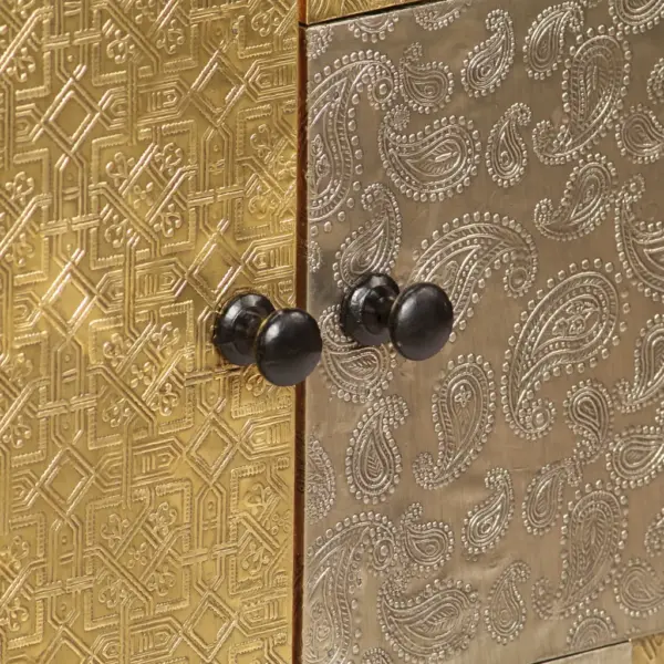Akaatsiapuidust kummut dekoratiivsete metalldetailidega, 80 x 30 x 75 cm - 5