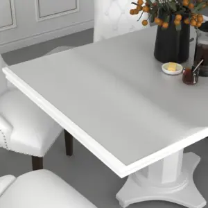 Läbipaistev matt PVC lauakaitsematt, 100 x 60 cm, 1,6 mm