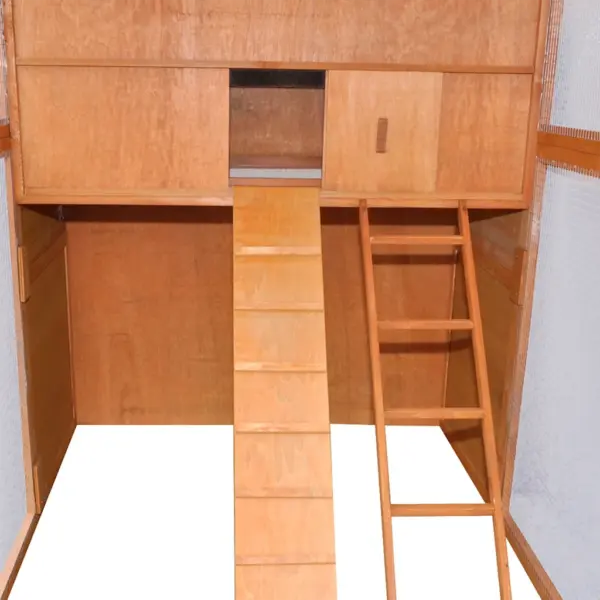 Puidust kanakuut pesakastiga, pruun, 295 x 163 x 170 cm – 7