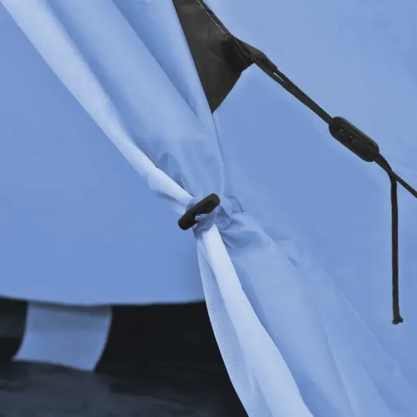 4-kohaline helesinine tipitelk, 365 x 365 x 250 cm – 5